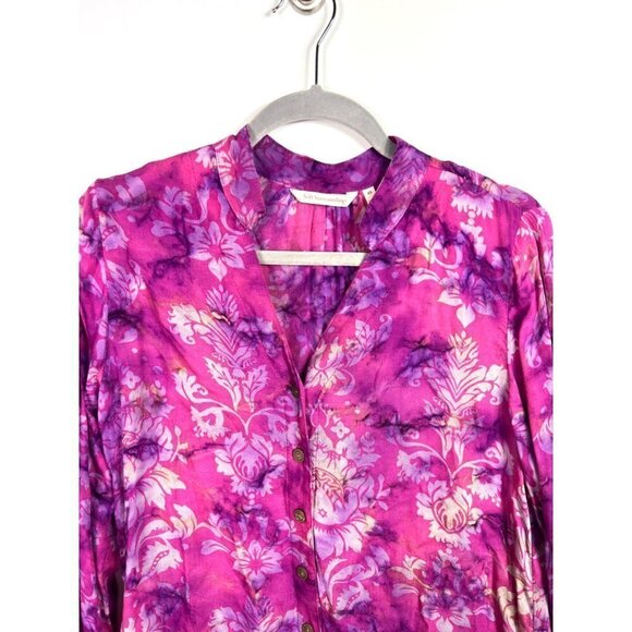 Soft surroundings colorful‎ button up top - Picture 2 of 8